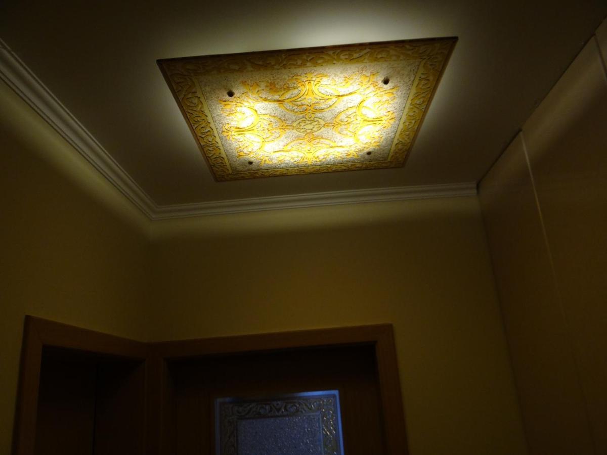 Luxury Versailles Apartments Center Opera بورغاس المظهر الخارجي الصورة
